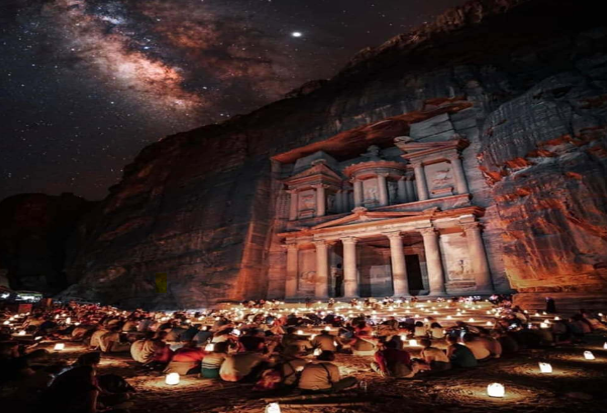 Petra_by_night.png