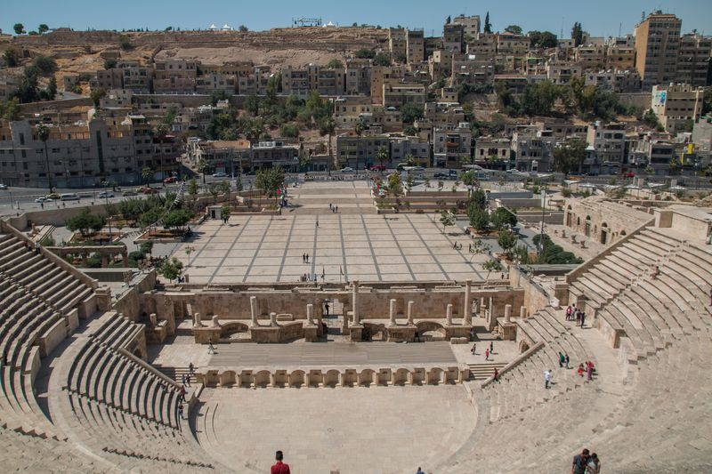 Tour della città di Jerash e Amman dal Mar Morto (D.S-JHT-004)