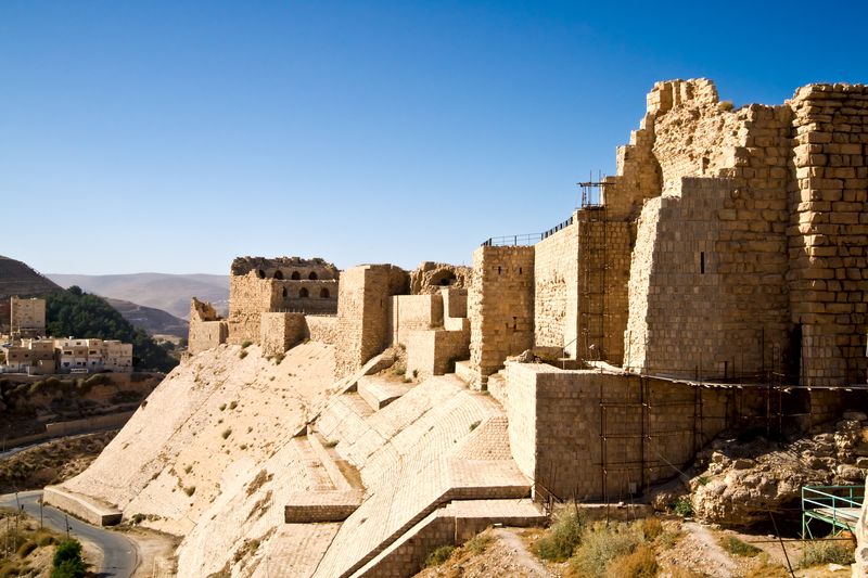 Circuit en Jordanie depuis Jérusalem ou Tel Aviv : Pétra, Wadi Rum, Jerash, visite de la ville d'Amman et la route des rois 04 jours - 03 jours (JEJ-JHT-015)