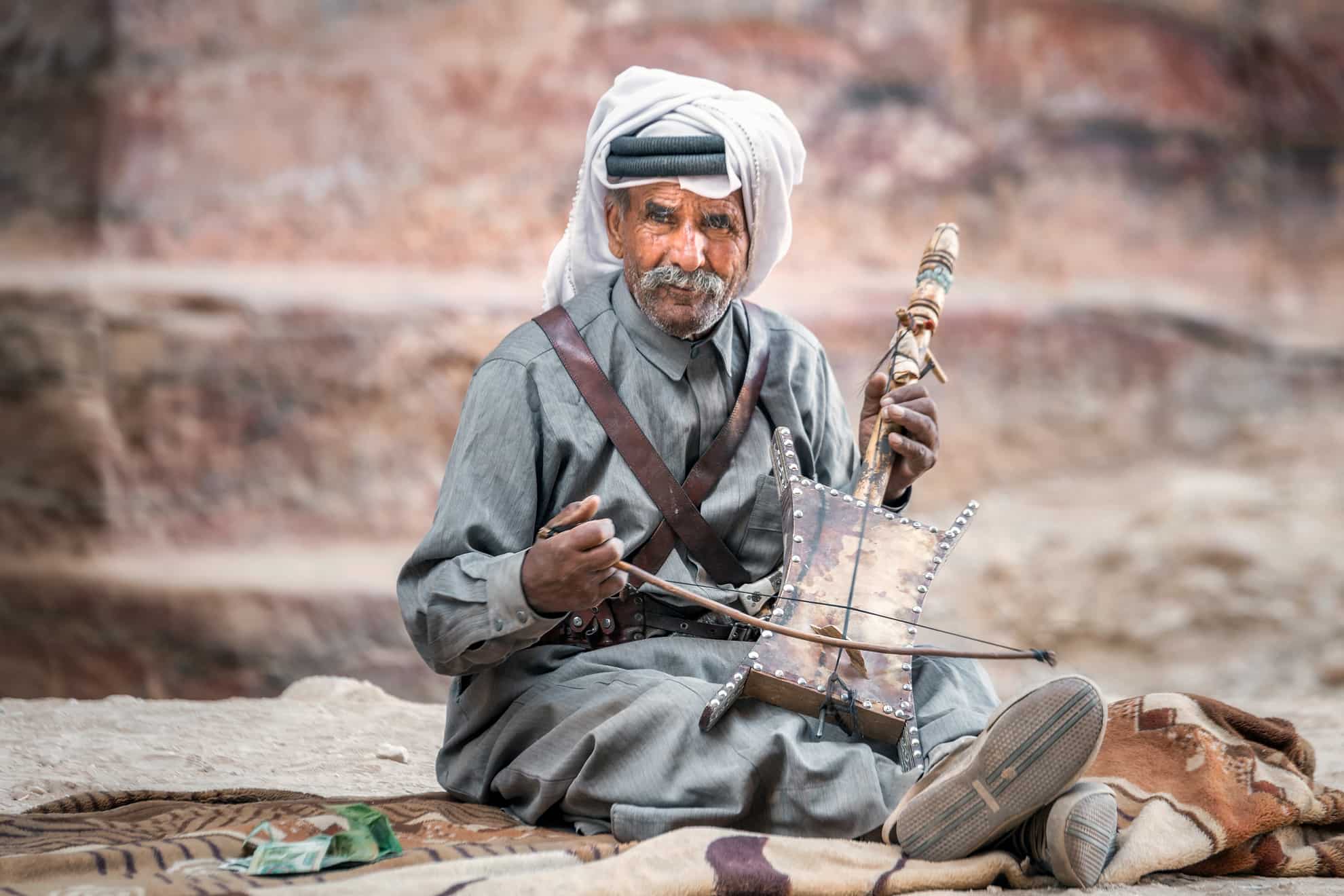 Voyager de manière responsable en Jordanie, en découvrant la culture locale et les paysages naturels.