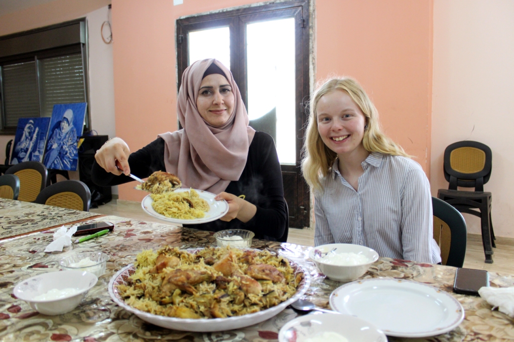Repas familial local et expérience culturelle à Petra, en Jordanie