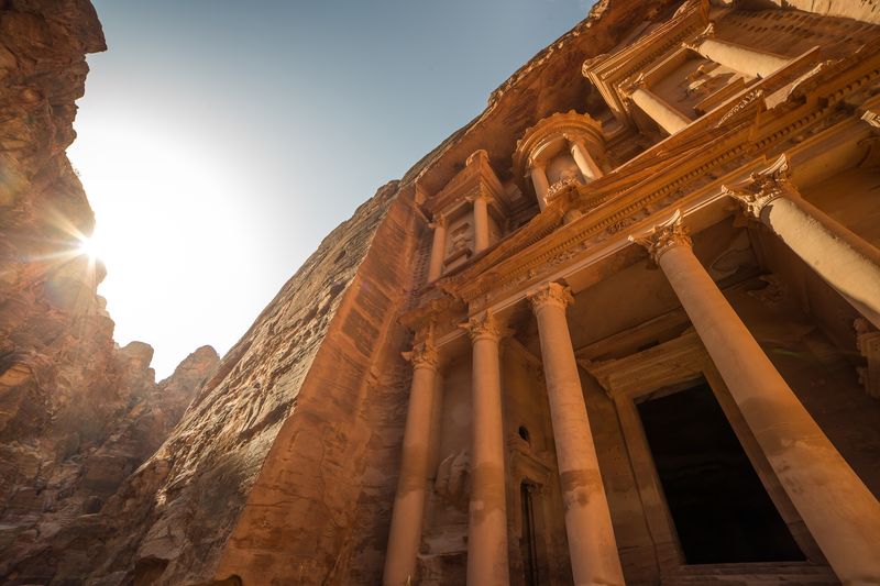 Tour di Jerash, Mar Morto, Petra e Wadi Rum 03 giorni - 02 notti (CT-JHT-006)