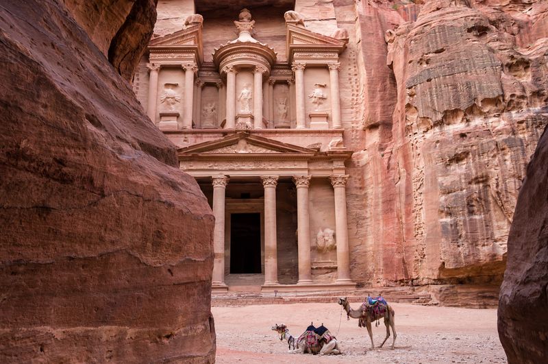 Escursione a terra di 2 giorni e 1 notte a Petra, Mar Morto e Wadi Rum Porto di Aqaba (AX-JHT-007)