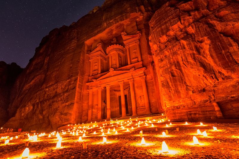 Petra di Notte (Spettacolo di Candele Notturne a Petra)