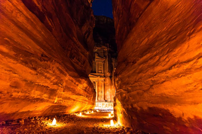 Petra di Notte (Spettacolo di Candele Notturne a Petra)