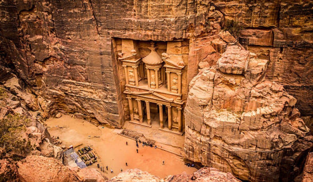 Petra in un viaggio combinato tra Giordania ed Egitto