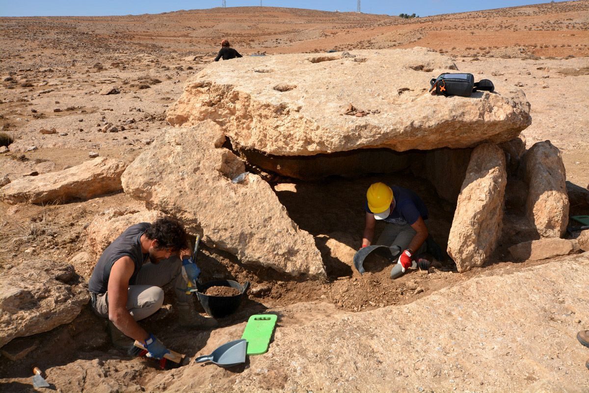 Campo de dólmenes y maravillas arqueológicas de la meseta de Damiya en Jordania