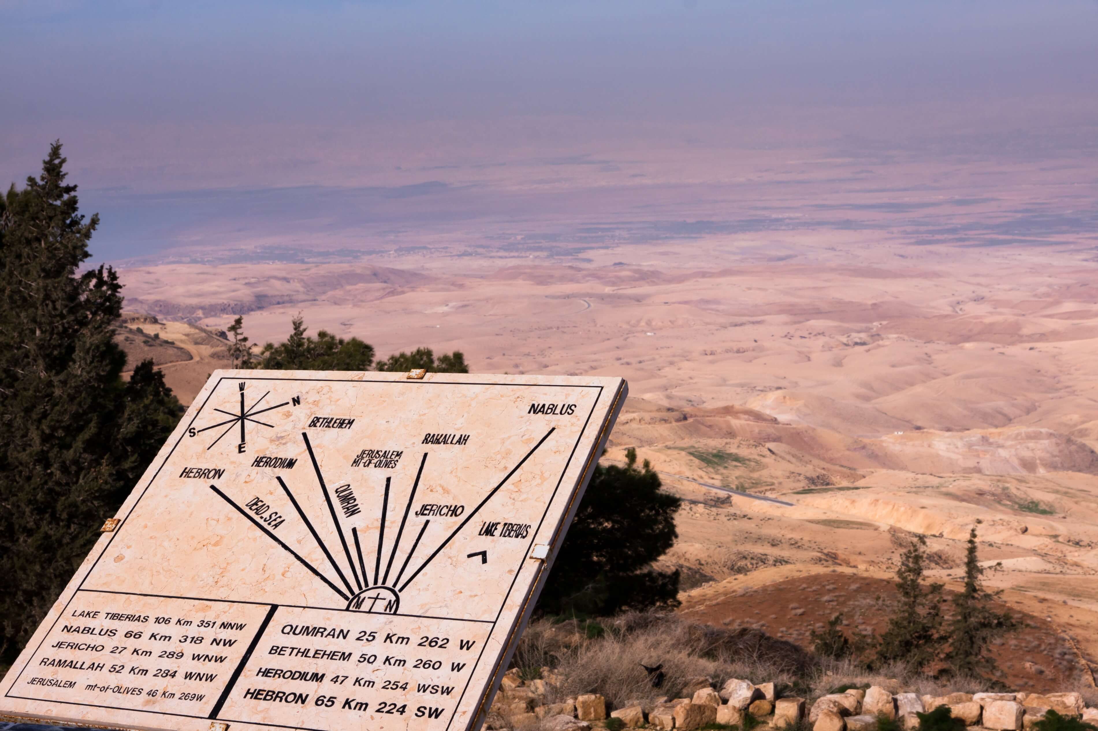 Fotografía de lugares bíblicos de Jordania para viajes religiosos y de peregrinación.