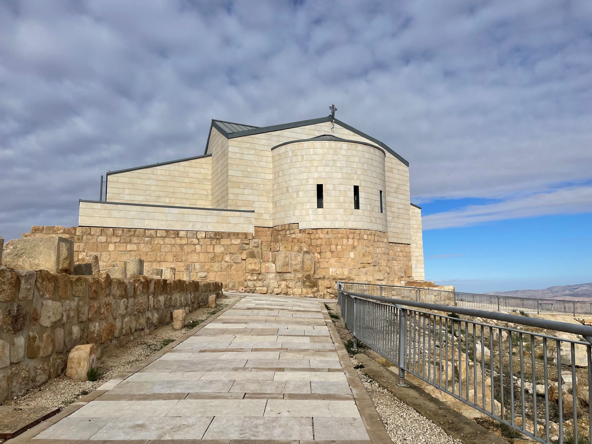 Fotografía de lugares bíblicos de Jordania para viajes religiosos y de peregrinación.