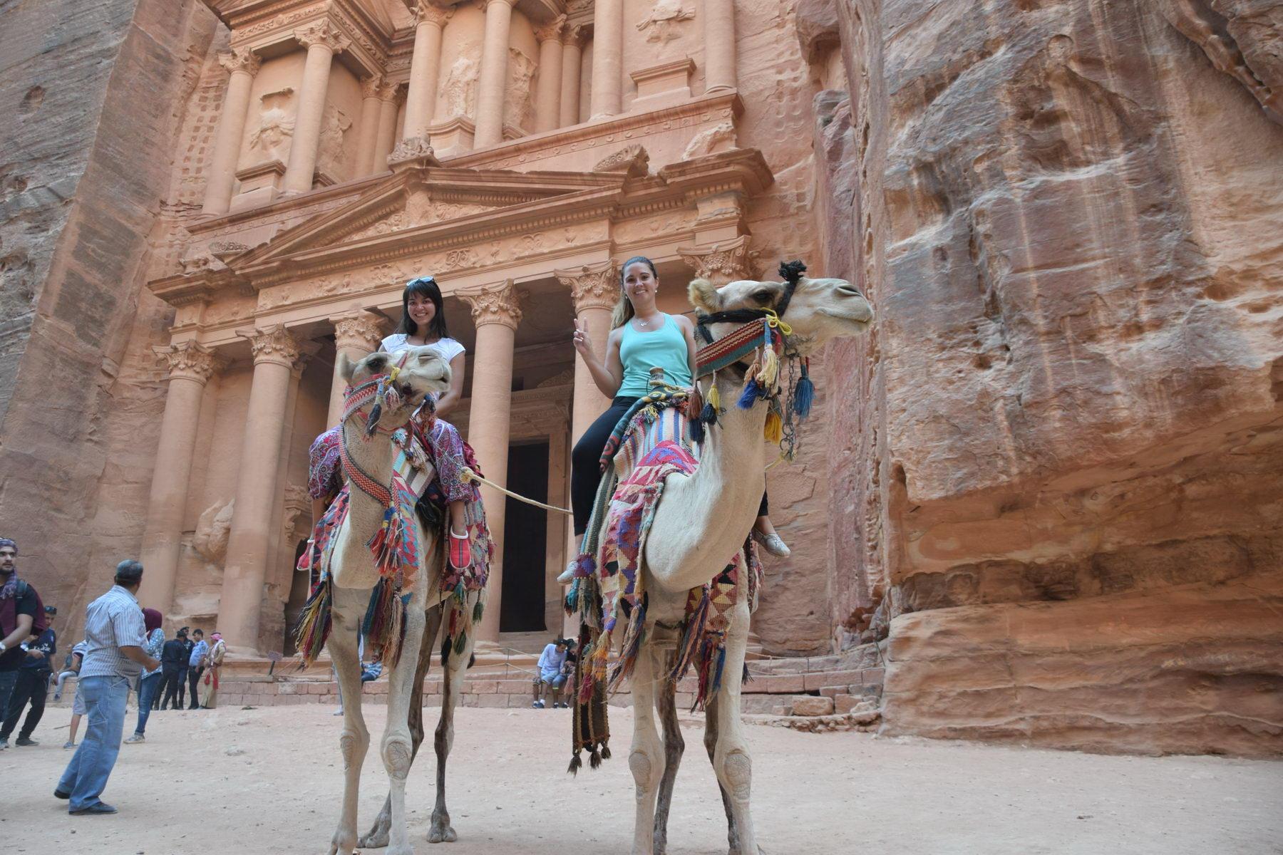 Paseo en camello en Petra y Wadi Rum, experiencia de viaje por el desierto de Jordania 13
