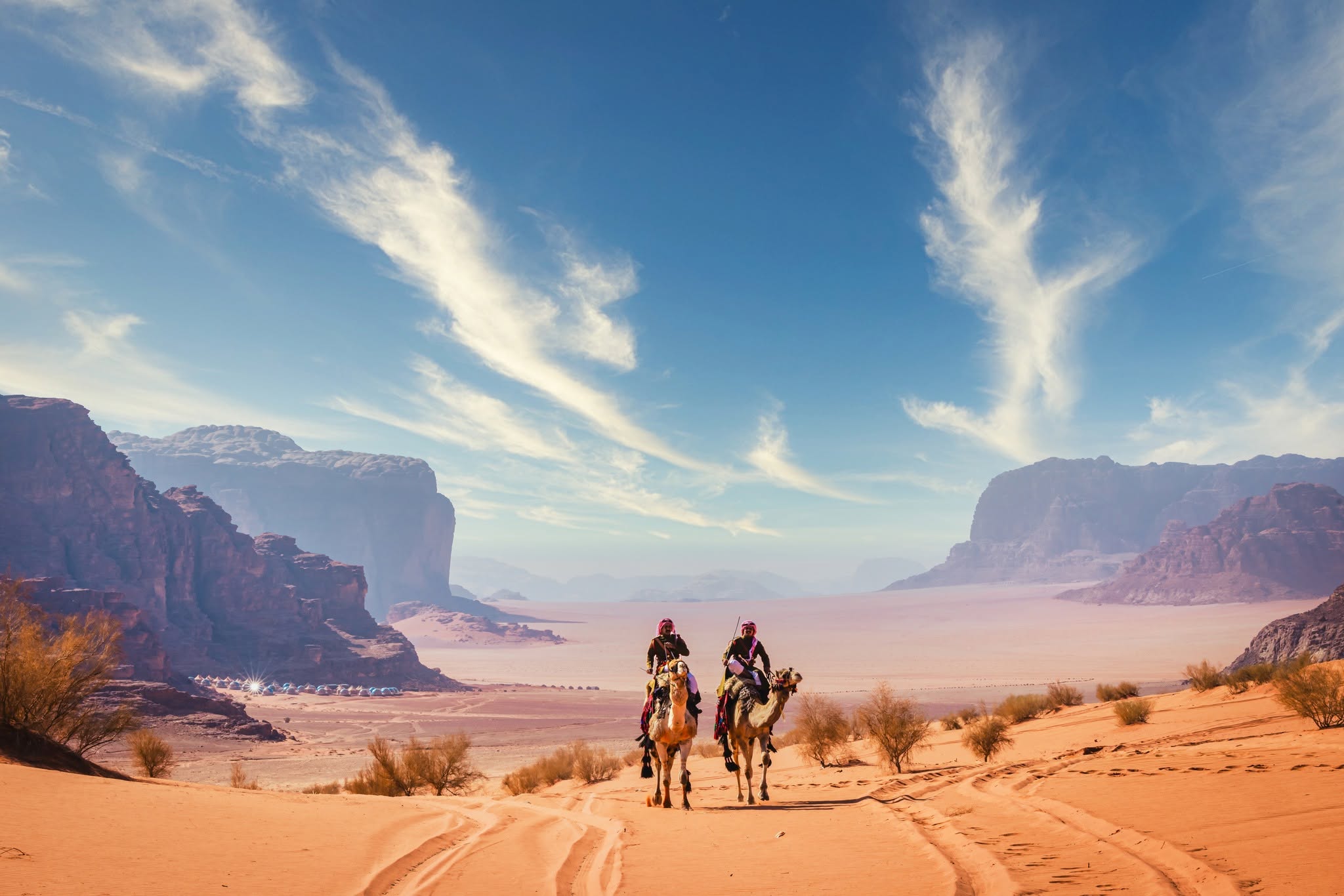 Paseo en camello en Petra y Wadi Rum, experiencia de viaje por el desierto de Jordania 3