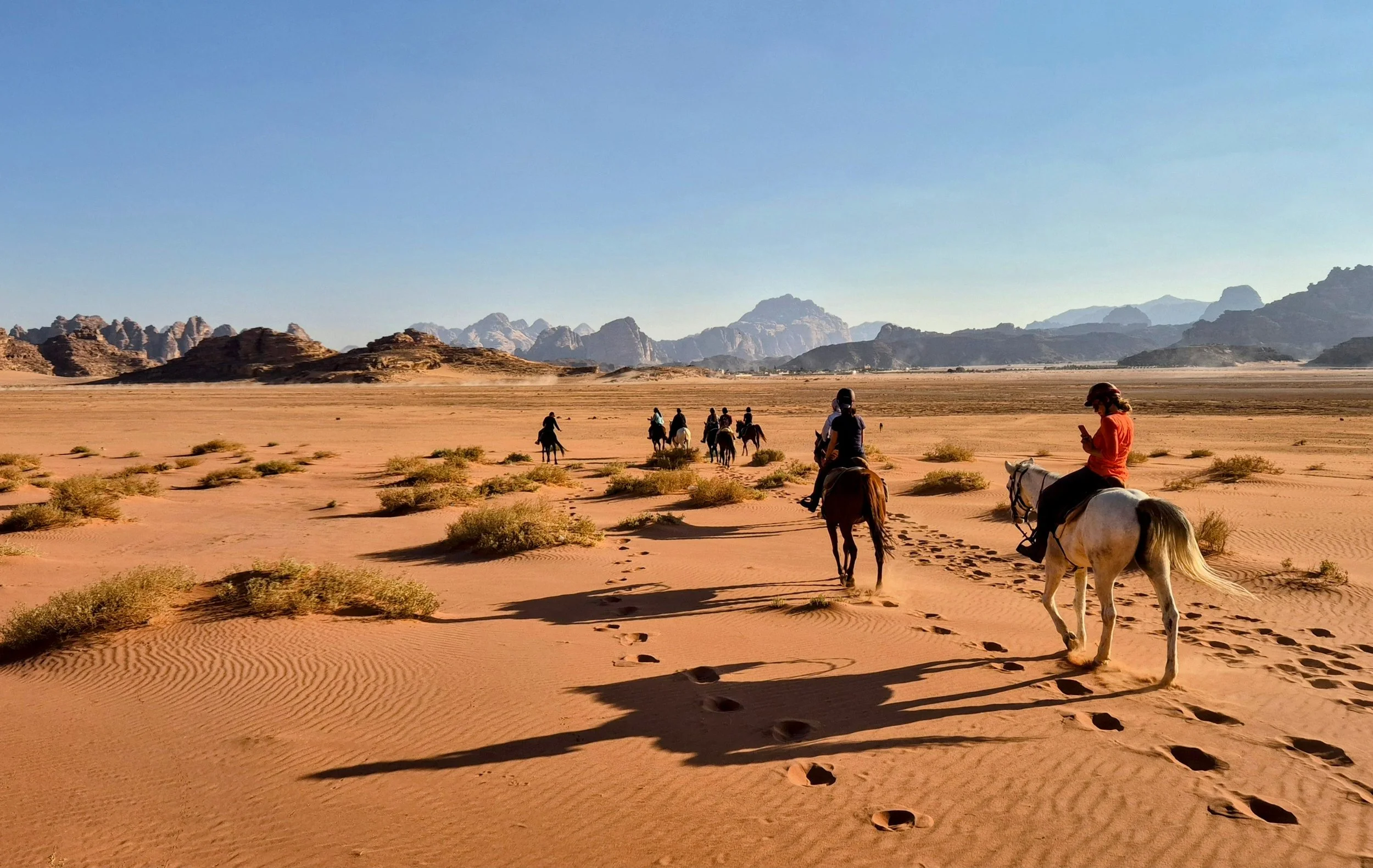 Paseos a caballo en Jordania con paisajes pintorescos y experiencia de viaje ecuestre 5