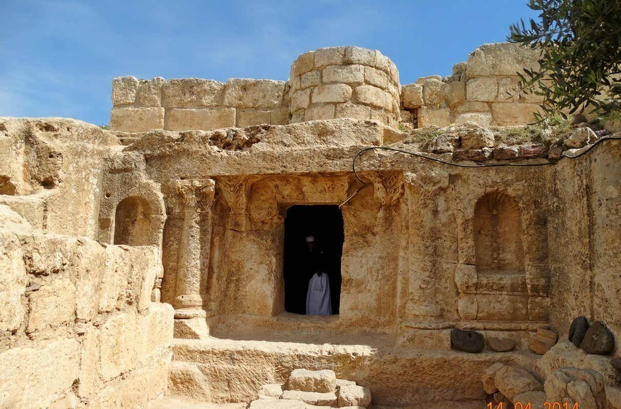 Lugares de interés islámico y monumentos del patrimonio religioso en Jordania.