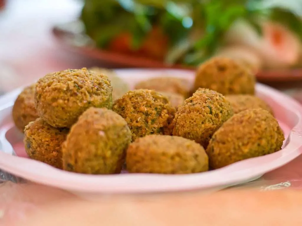 Local food experience and authentic cuisine in Jordan