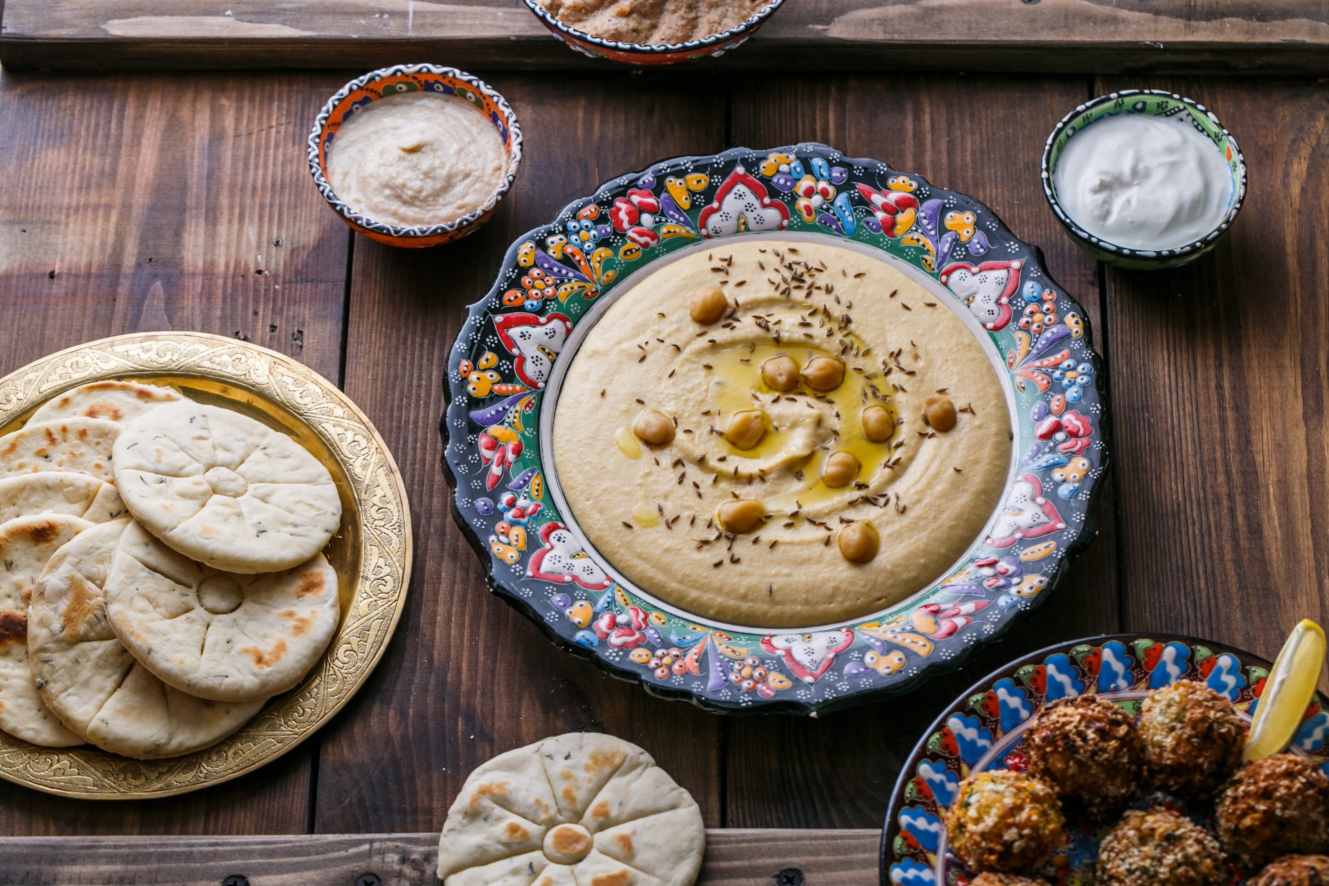 Jordanian cuisine with local flavors and cultural dining experiences