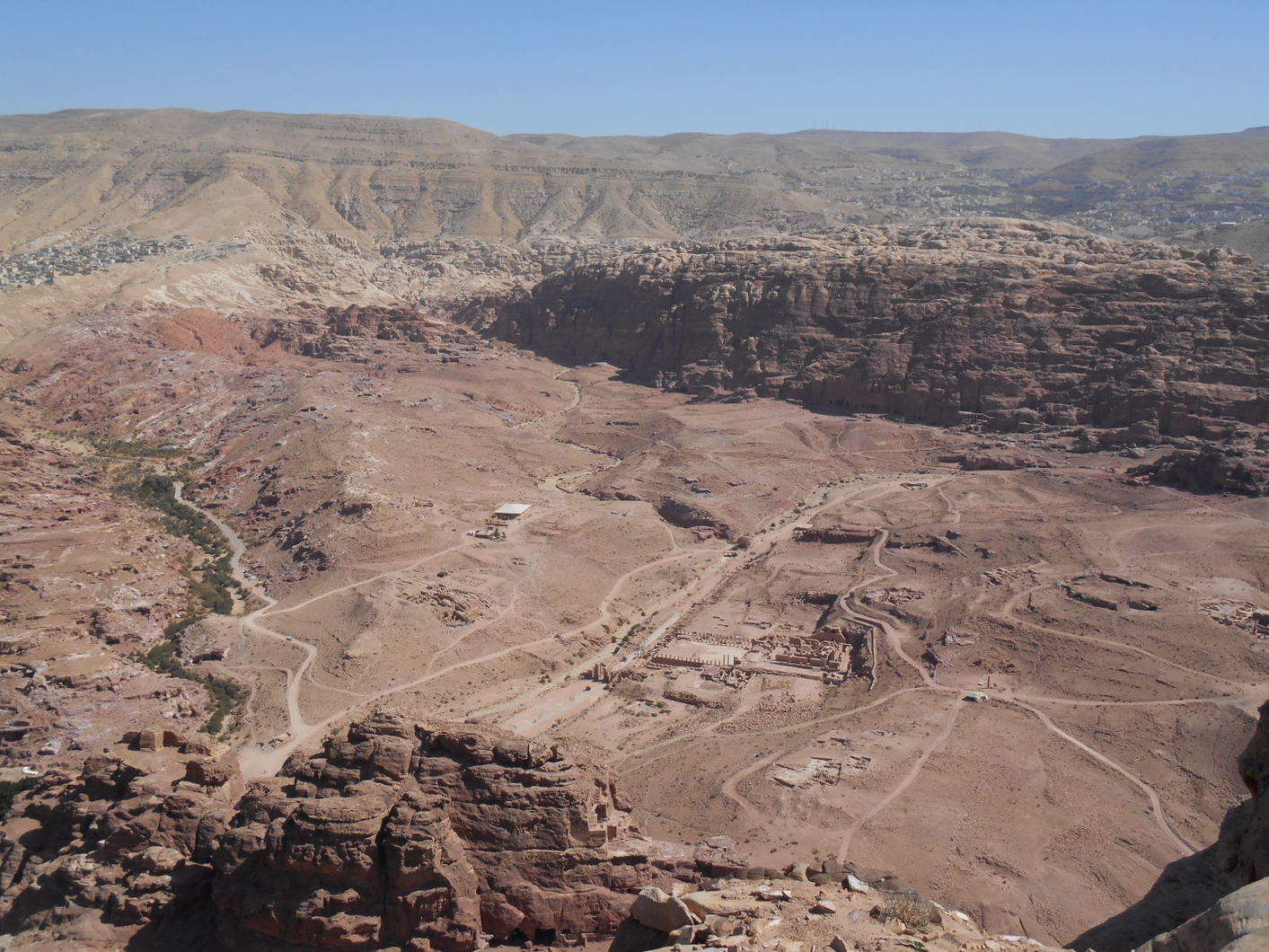 Ruta de senderismo de Jabel Umm Al Biyara en Petra (PT-JHT-007)