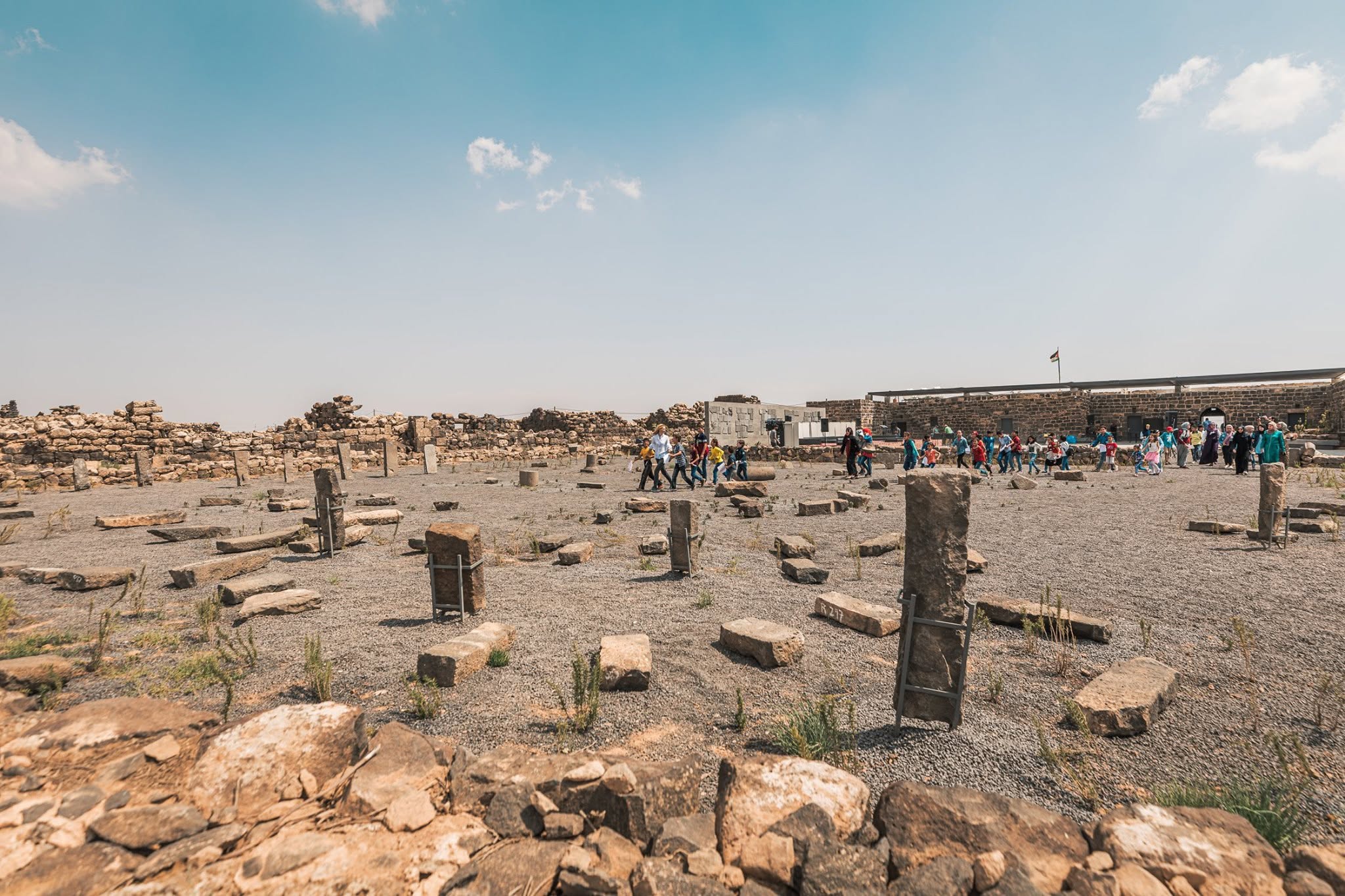 Fotografía de viaje a Jordania desde el sitio arqueológico de Umm Al Jimal.