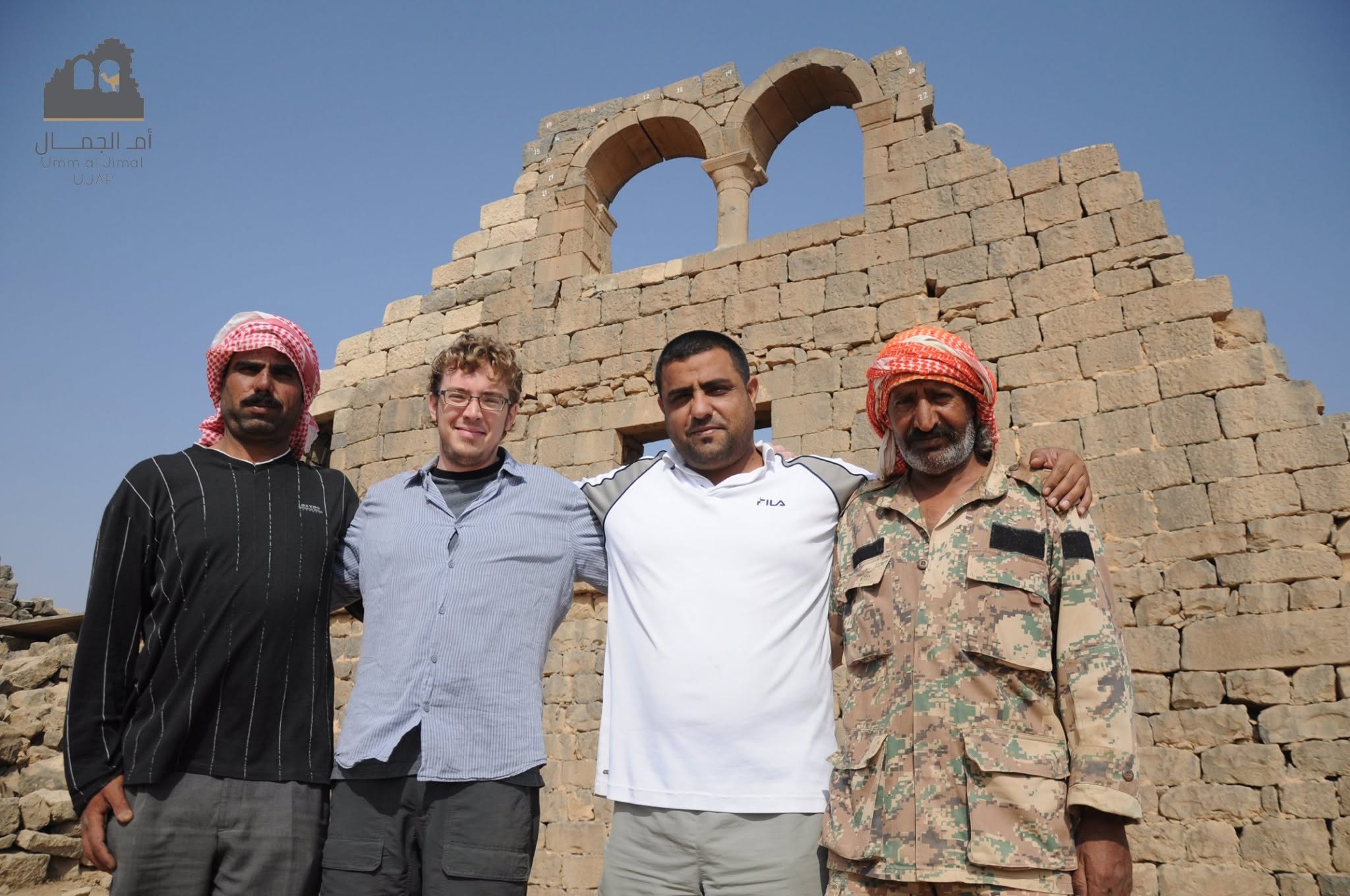 Casas históricas y restos arqueológicos en Umm Al Jimal, Jordania.