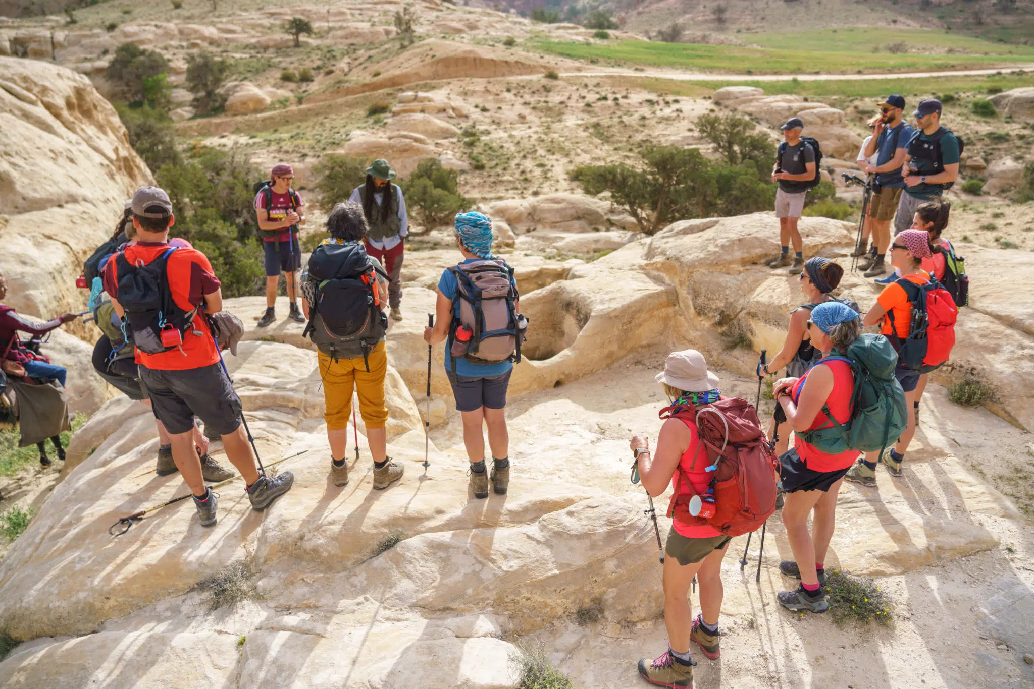 Ruta natural panorámica de Jordania para vacaciones de senderismo y excursionismo.