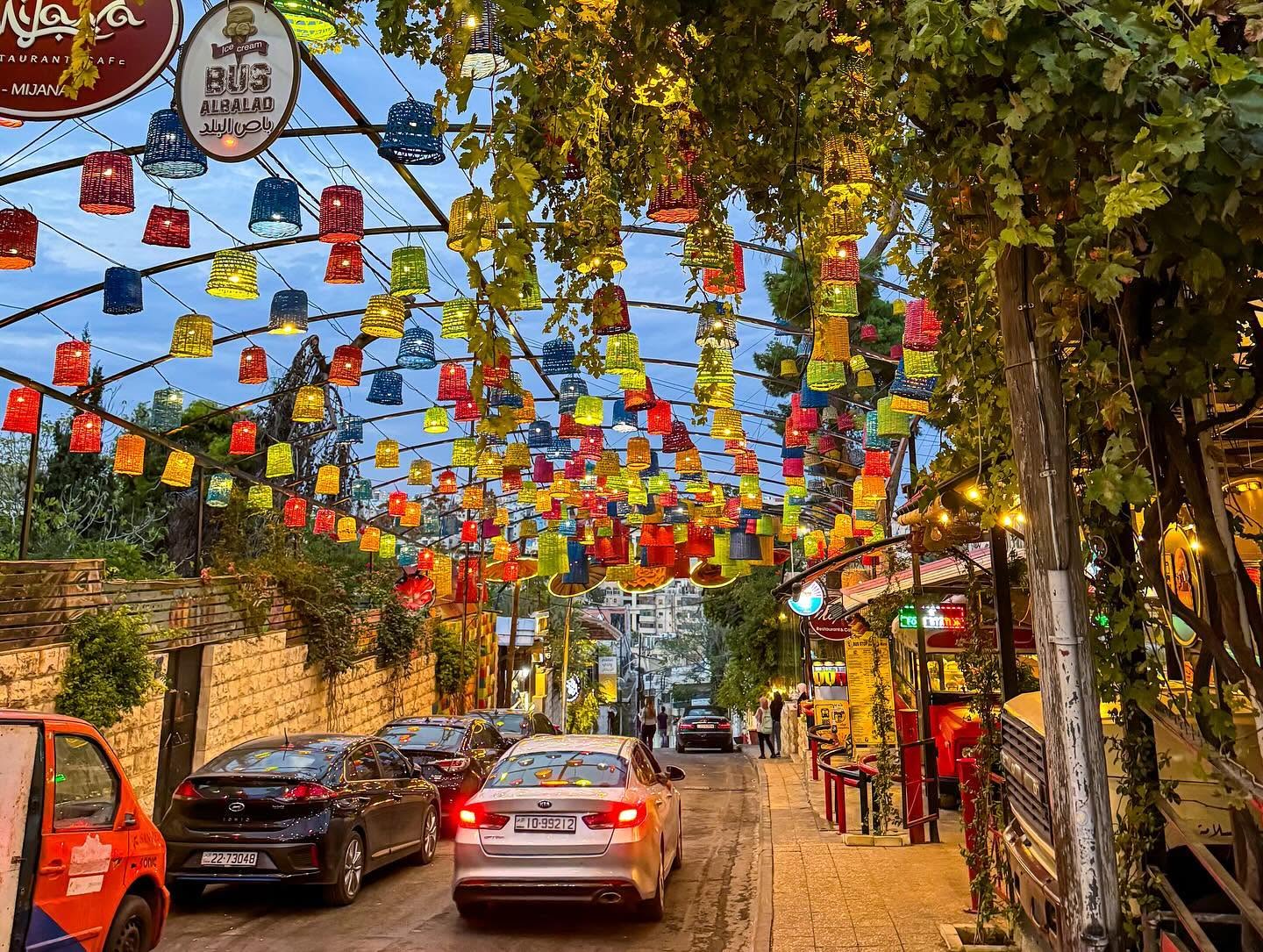 Fotografía variada de viajes a Jordania con paisajes, cultura, recorridos y escenas locales 23