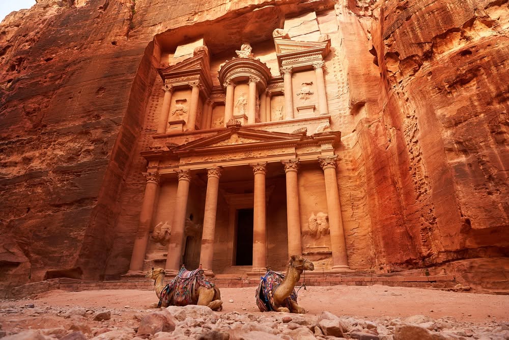 Fotografía variada de viajes a Jordania con paisajes, cultura, recorridos y escenas locales 3