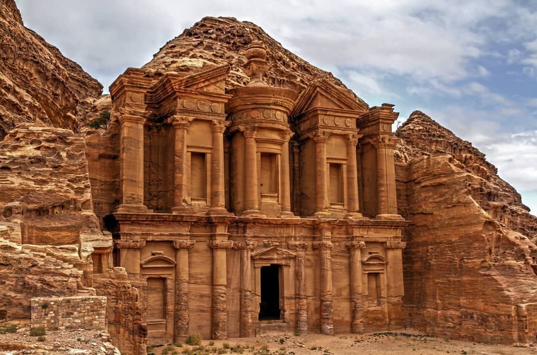 Fotografía variada de viajes a Jordania con paisajes, cultura, recorridos y escenas locales 4